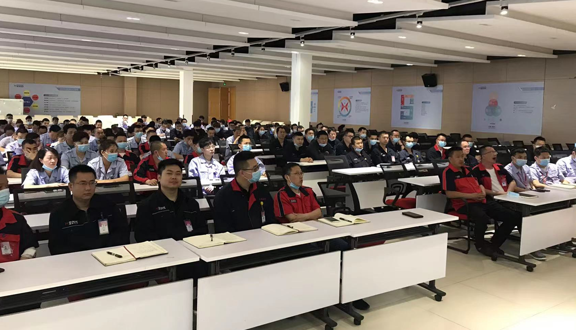 強(qiáng)化質(zhì)量意識、推動質(zhì)量提升 ——汽車制造事業(yè)部（涪陵）啟動首輪質(zhì)量認(rèn)證活動
